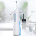 واترجت اورال بی مدل Oral-B Aquacare 4